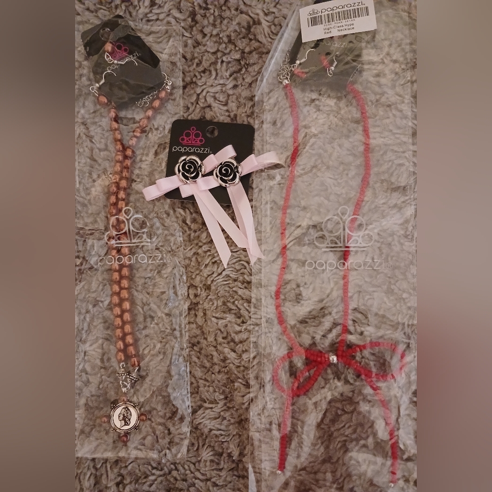 5/$25 2 Paparazzi Necklace And Earring Sets And Earrings
